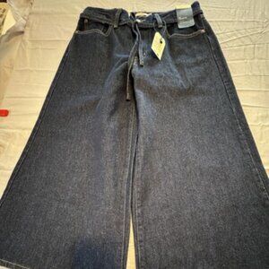 Brand New Levi XL Culotte Mid Rise and Loose Through the Hip - Dark Wash
